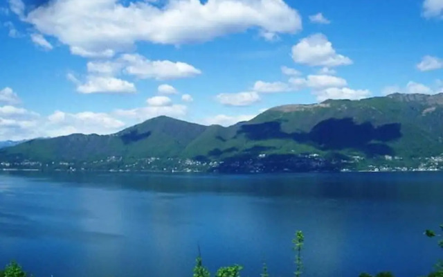 Stunning 1 bed Lake Maggiore Apartment