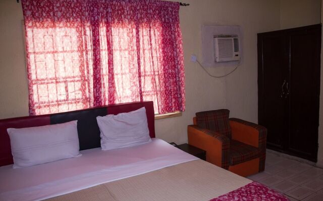 Airport Budget Hotel