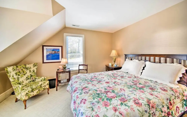 Edenton Vacation Rental w/ Patio: Walk Downtown