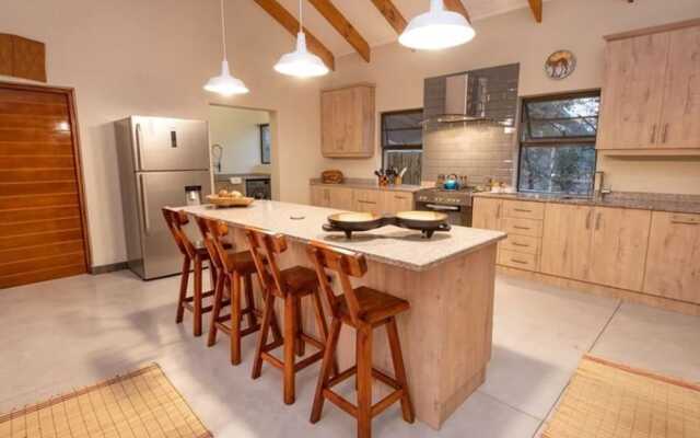 Rooibos Bush Lodge