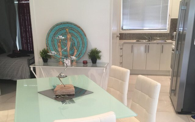 Sydney Executive Garden Apartments