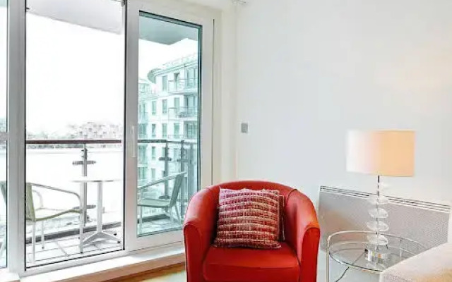 ST George Wharf Studio Apartments