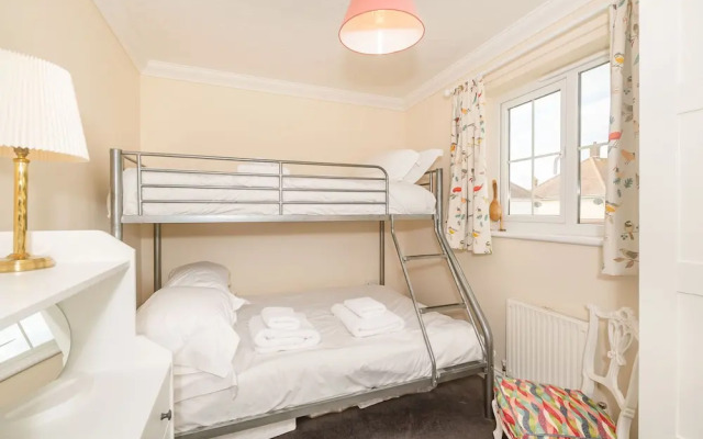 West Bay Holiday Home