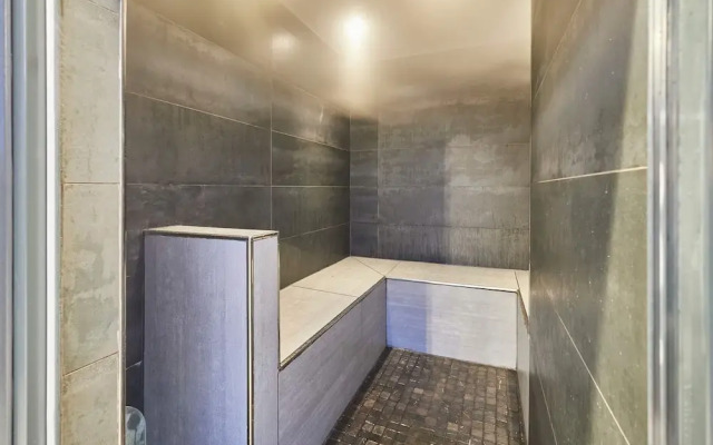 Host Stay Sycamore Spa Lodge