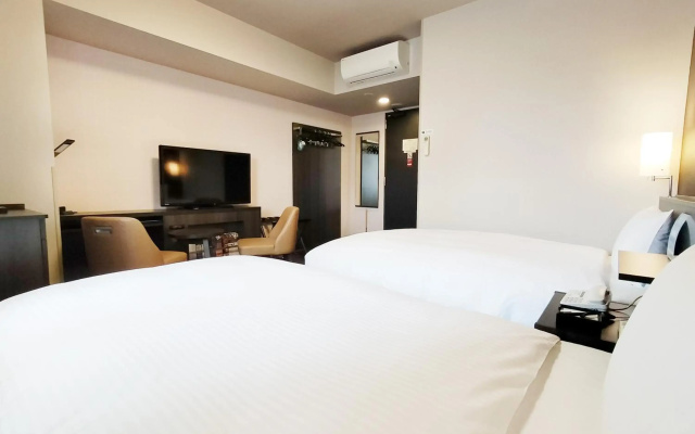 Hotel Route - Inn Takaoka Ekimae