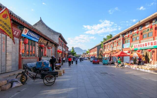 Liu Qi Theme Hotel