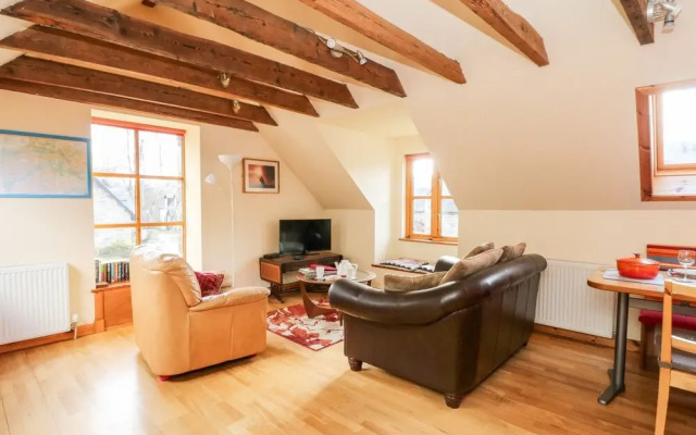 Larch Cottage