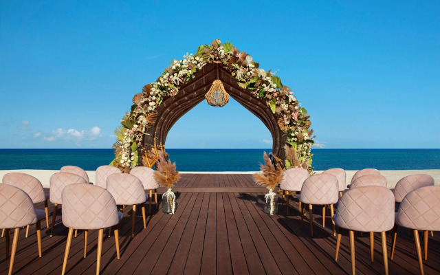 Dreams Natura Resort & Spa - All Inclusive