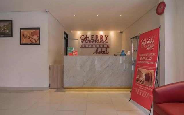 RedDoorz Plus Near Maranatha University 5