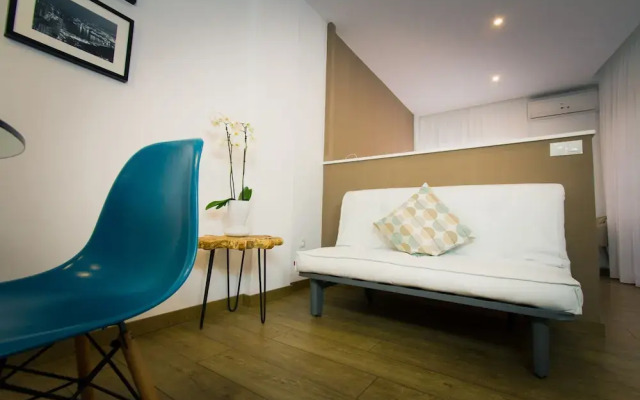 Holidays2Malaga Malagueta Apartments