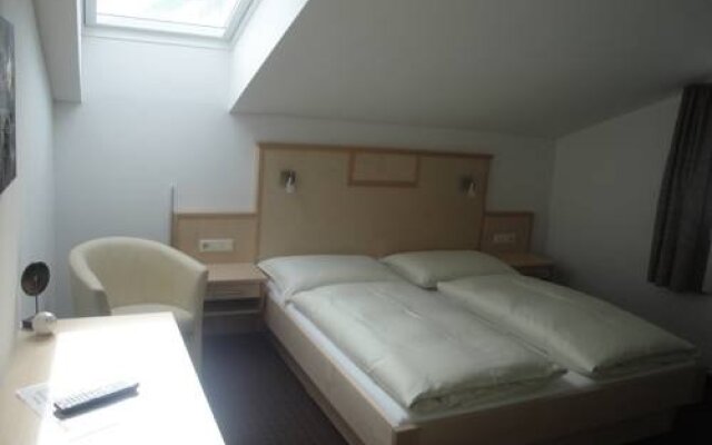 Pension Dorfplatzl