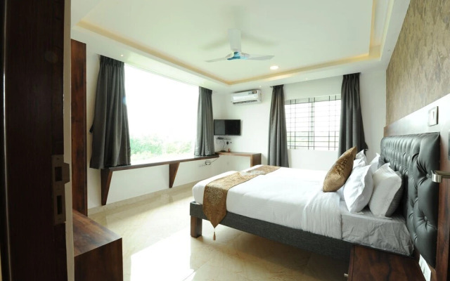 Hotel Golden Evana