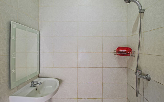 RedDoorz @ Slipi Jaya