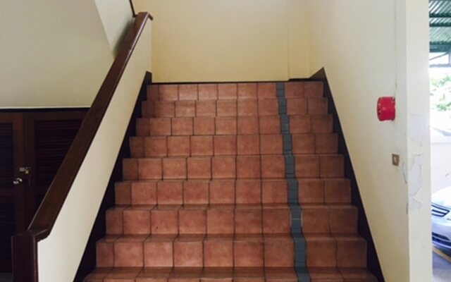 Taweeporn Guest House