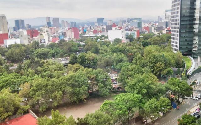 Tastefully Appointed 1 BR Apartment in Polanco