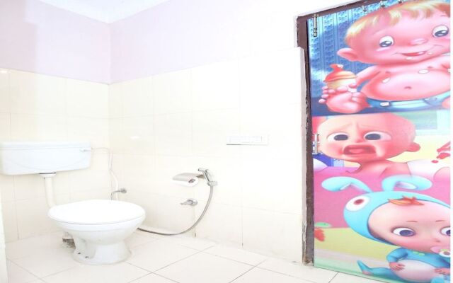 OYO 1357 Hotel Seemaz