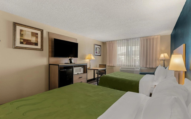 Quality Inn Denver Northeast Brighton