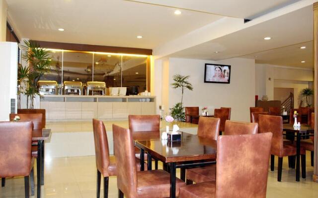 ZEN Rooms Lanto Daeng Pasewang