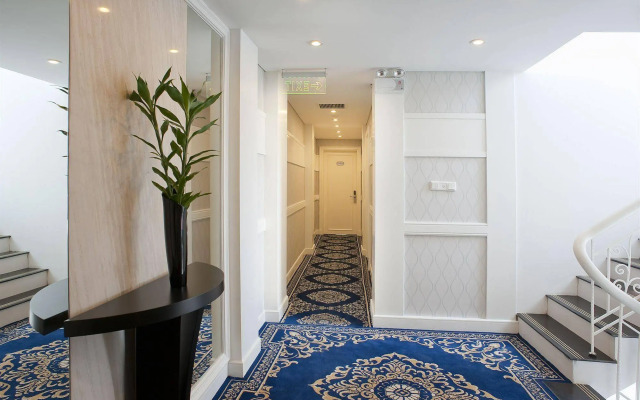 Church Boutique Hotel - Hang Gai