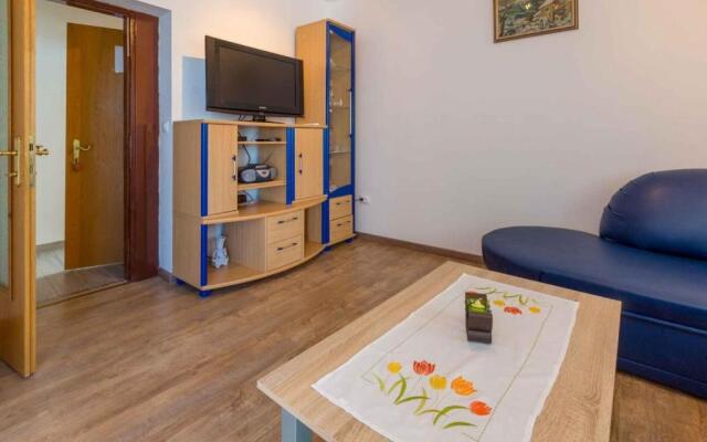 Apartments in Jadranovo 39053