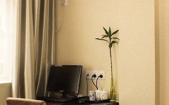 Chaolv Business Hotel