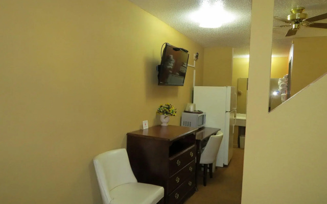 First Western Inn Caseyville