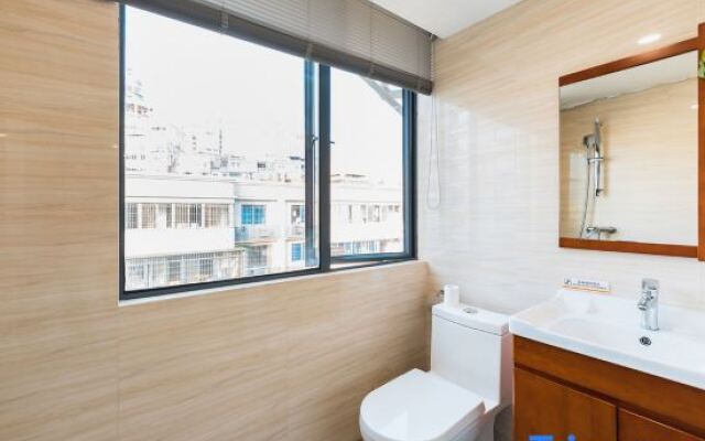 Super 8 Hotel Xiamen Train Station Holiday Mall Branch