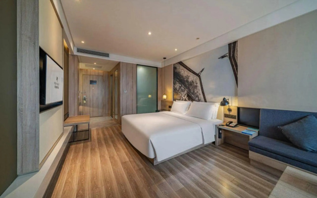 Rezen Select  Hotel (Gulangyu Pier Sea View)
