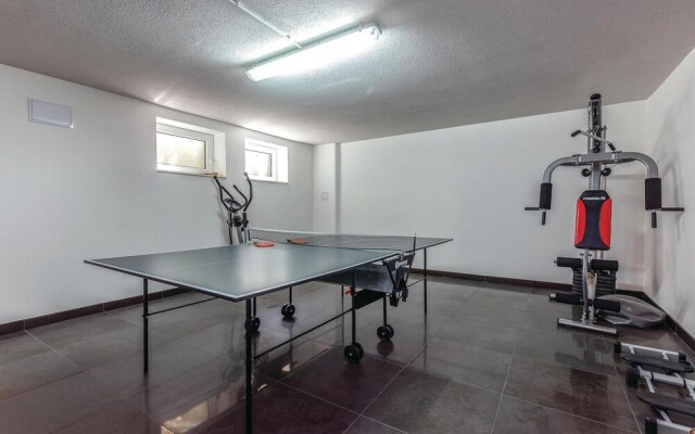 Nice Home in Crikvenica With Sauna, Wifi and 5 Bedrooms