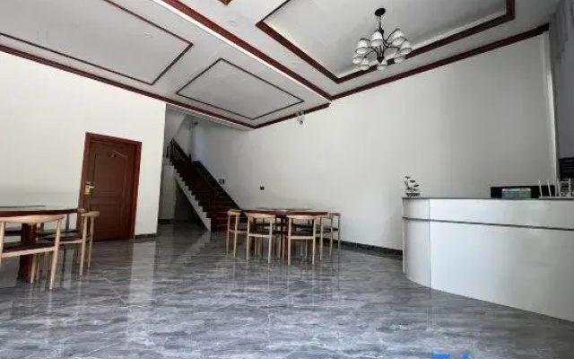 Ronghua Family Courtyard