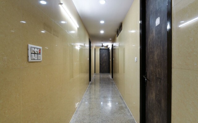 OYO 13027 Flamingo Grand