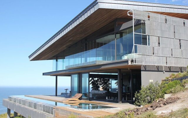 3 The Cove