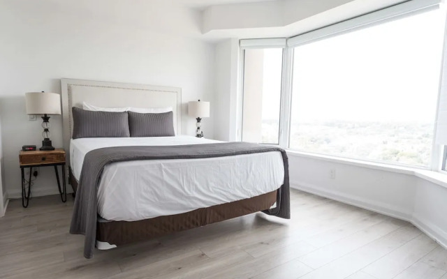 Yorkville Plaza by Bellamond Suites Yorkville