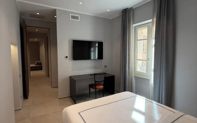 Leopoldo Suites