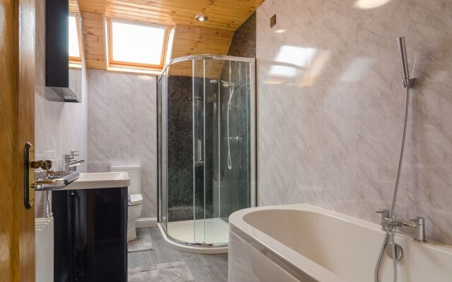 Avoca Lodge