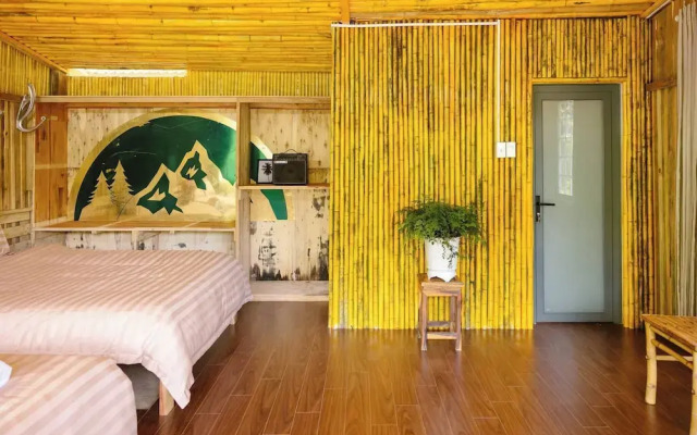 Scent Chalet D - Village