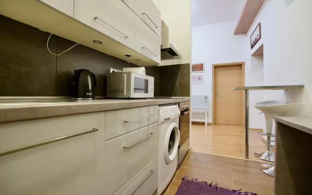 Premium Apartment by Hi5 - Vitkovics Suite