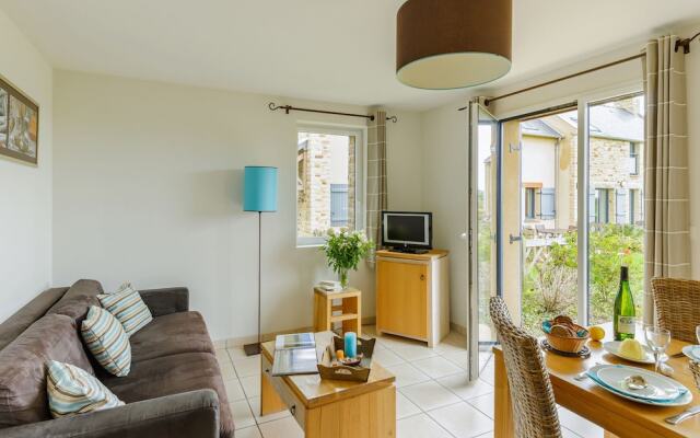 Beautiful Luxury Apartment Near a Breton Oyster Village