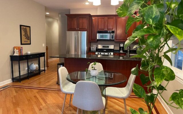 Amazing 3BR 3 BA Property in Chicago