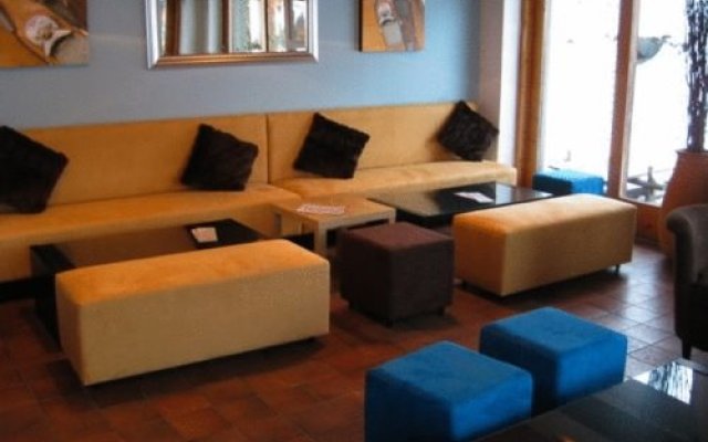 Le Lac Bleu Hotel