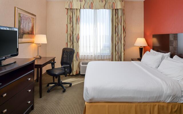 Holiday Inn Express Hotel & Suites Harrison, an IHG Hotel