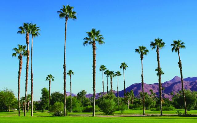 WorldMark Palm Springs - Plaza Resort and Spa