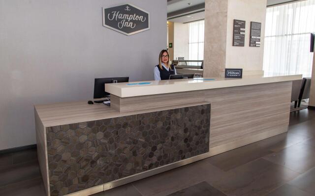 Hampton Inn & Suites by Hilton Puebla