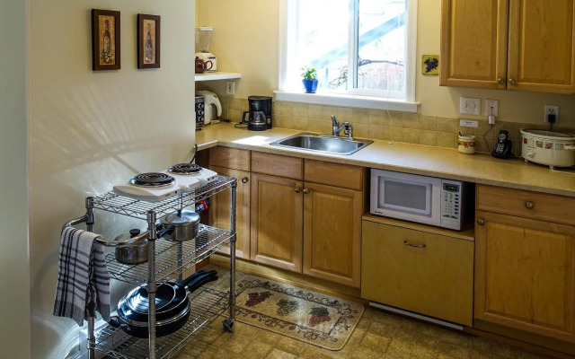 Kairos Guest Suite