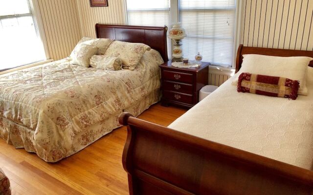 Edgewood Bed & Breakfast