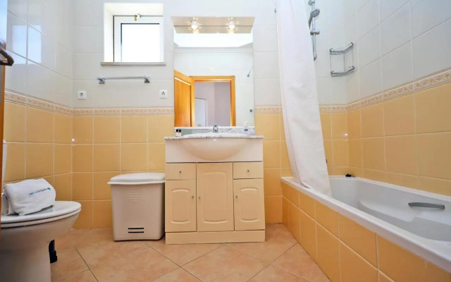 B73 - Luz Sun Holiday Apartment