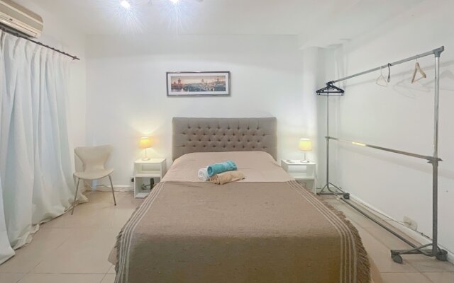 Charming Stay With Patio in Colegiales