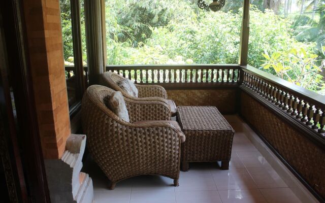Gusti Garden Bungalows