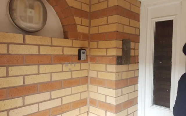 Dragon - North Woodside Apartment 1 Bedroom Home