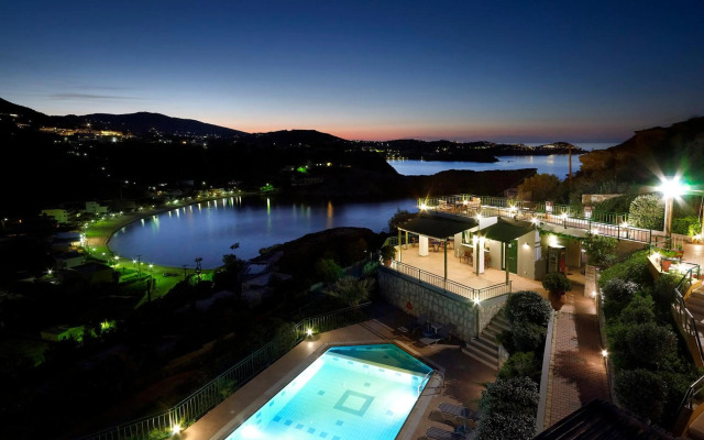 Erivolos Hotel Apartments